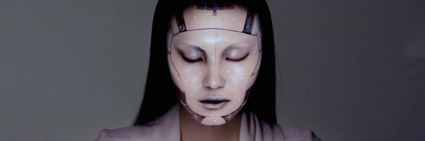 OMOTE / REAL-TIME FACE TRACKING & PROJECTION MAPPING.